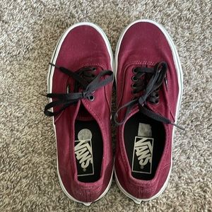 Women’s Maroon Vans
